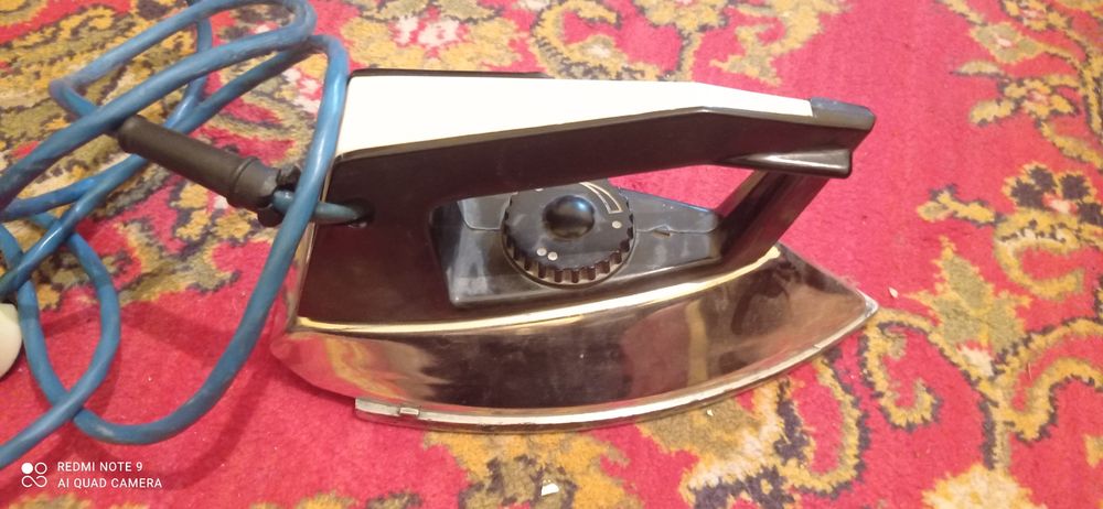 СССР Утюг сатылады