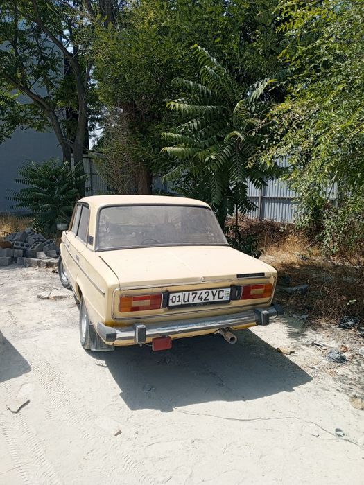 Vaz 2106 Jiguli yaxshi. Holatda