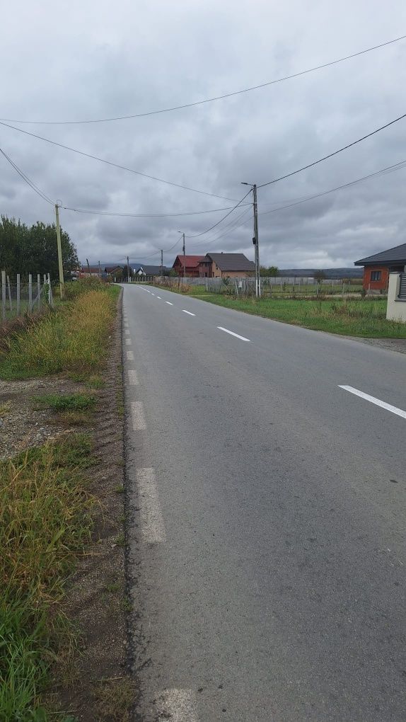 Vand Teren Intravilan In Jelna