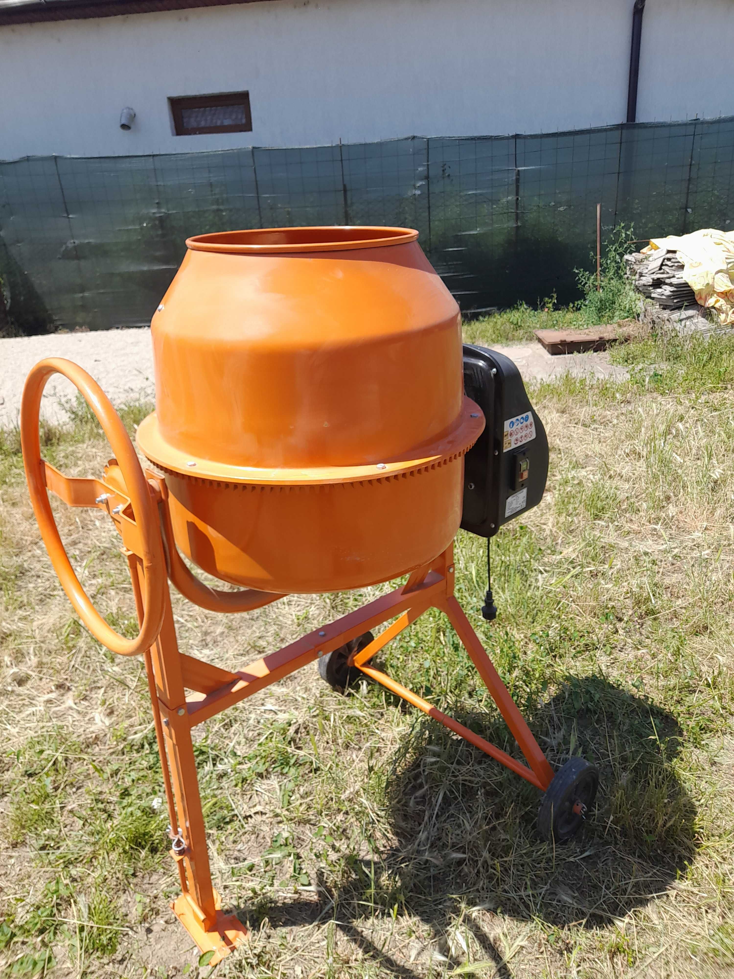 Betonieră nouă, 150 L, 850 W