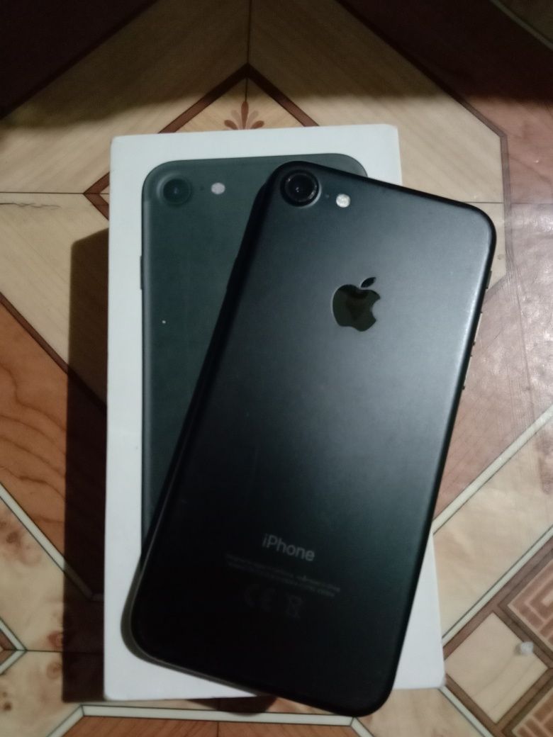 IPhone 7,не работает