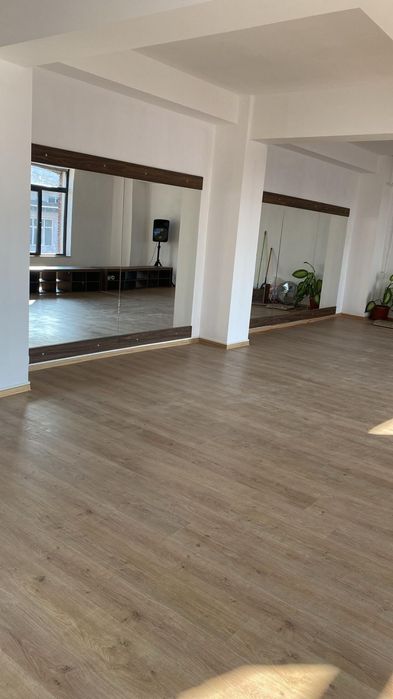 Spațiu comercial de închiriat – 200 mp, Central, Craiova