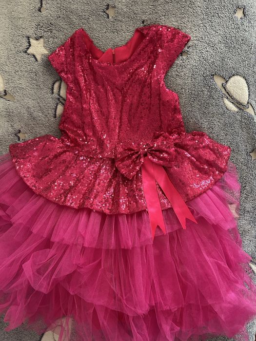 Классное пышное платье!