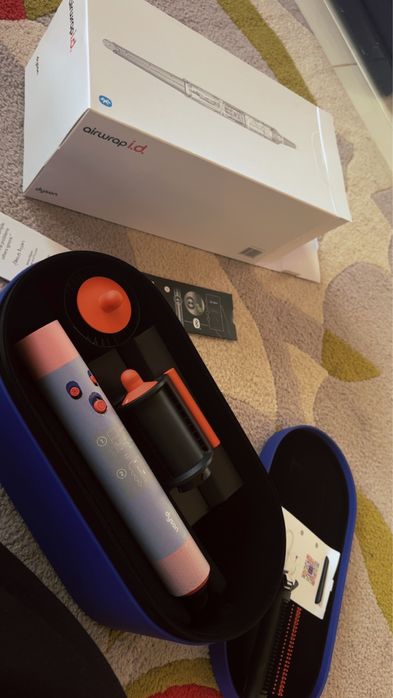 Dyson Airwrap i.d.™ Straight+Wavy (Vinca Blue/Topaz)