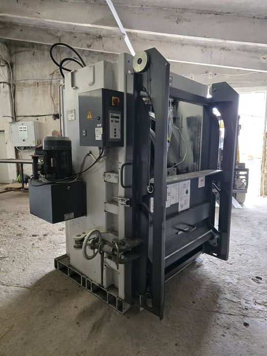 Преса за балиране на хартия, картон, пластмасово фолио HSM V - PRESS 1