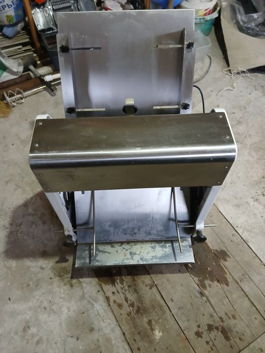 Продается хлеборезка