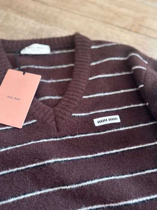 Дамски пуловер нов