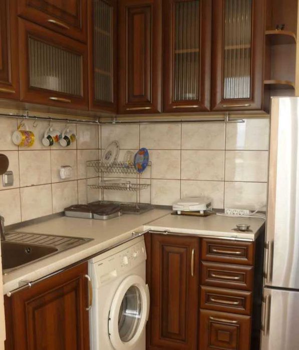 Дава се под наем Двустаен апартамент в София, Гео Милев - 83 кв.м за 612 € - Снимка #2