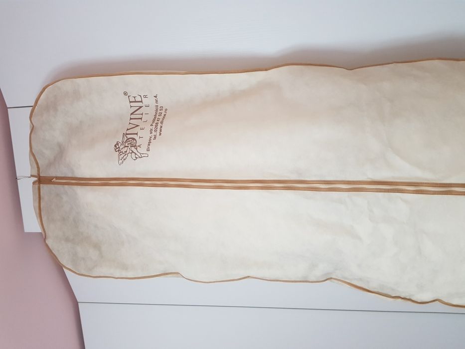 Rochie mireasa Divine