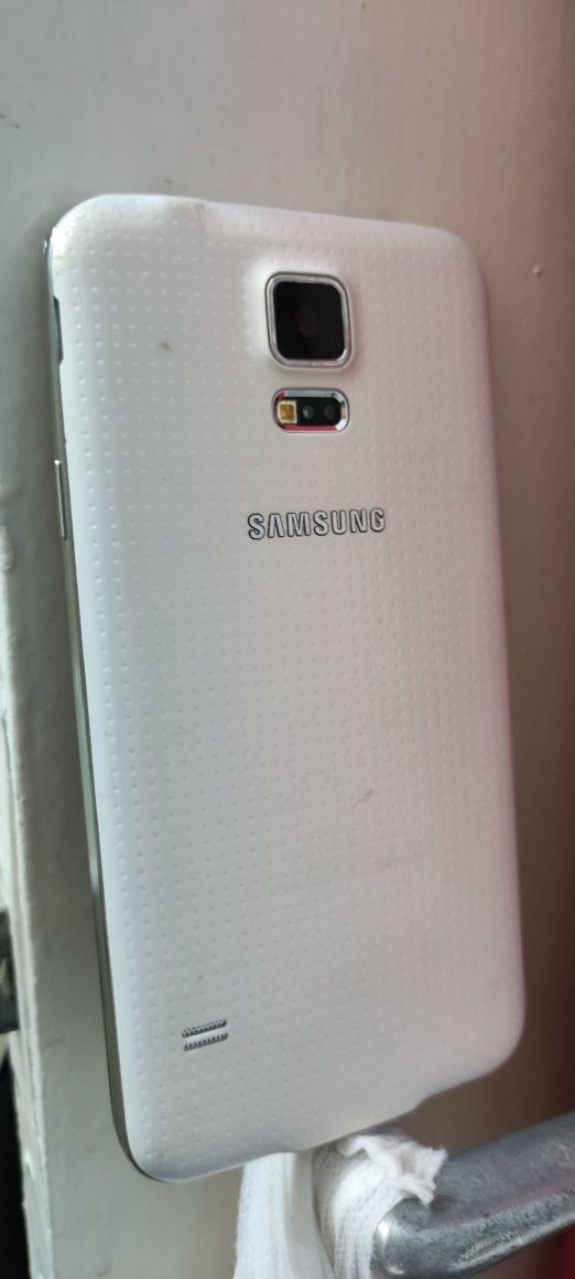 Samsung S5 White