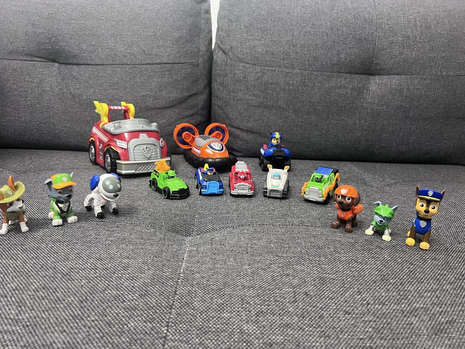 Set masinuțe/ caractere Paw Patrol
