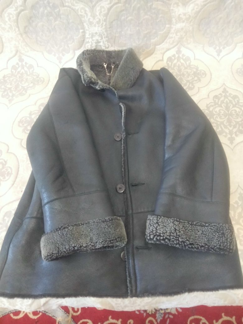 Продаётся дублёнка