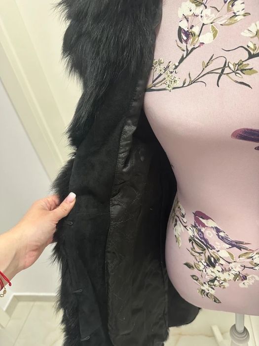 Palton haină neagră din piele întoarsă cu blană