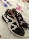 Adidasi nike numar 38