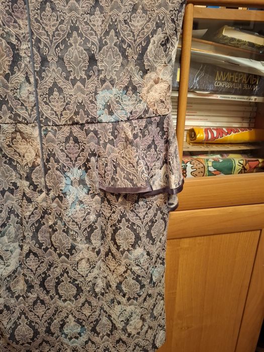 Продаётся платье.