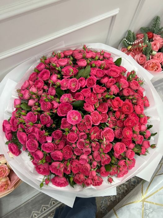 Розы, букеты, кустовые розы