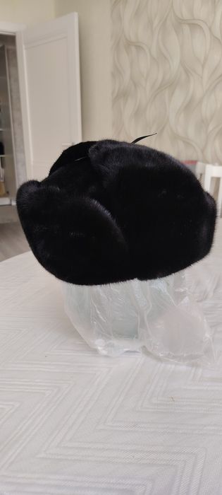 Продам шапку норковую