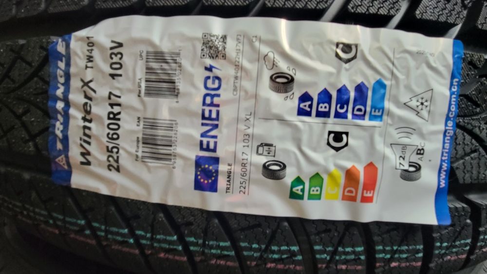 Продавам чисто нови зимни гуми 225 60 17