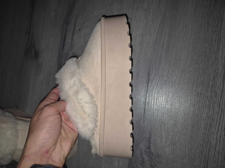 Papuci tip ugg dama Truffle Collection nr 36