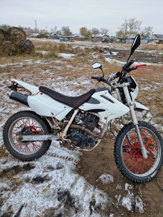 Продам мотоцикл Enduro 200