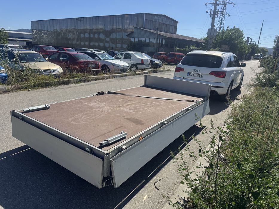 Remorca cu obloane 2 axe 2700 kg, ca noua EDUARDS - Germania