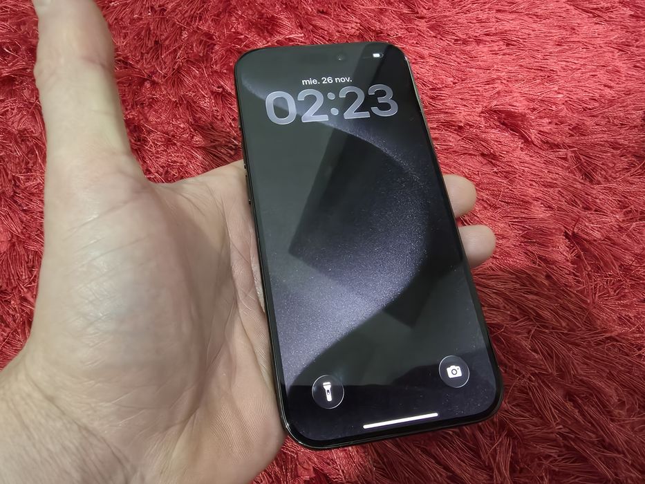 -Iphone 15Pro, 128Gb, 8Ram, bat: 92%, Black Titanium, stare foarte bun