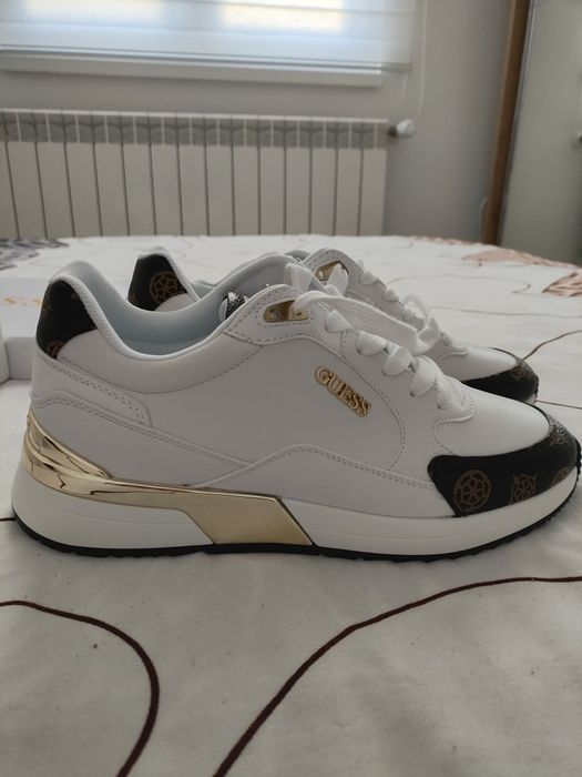 Adidași Guess originali