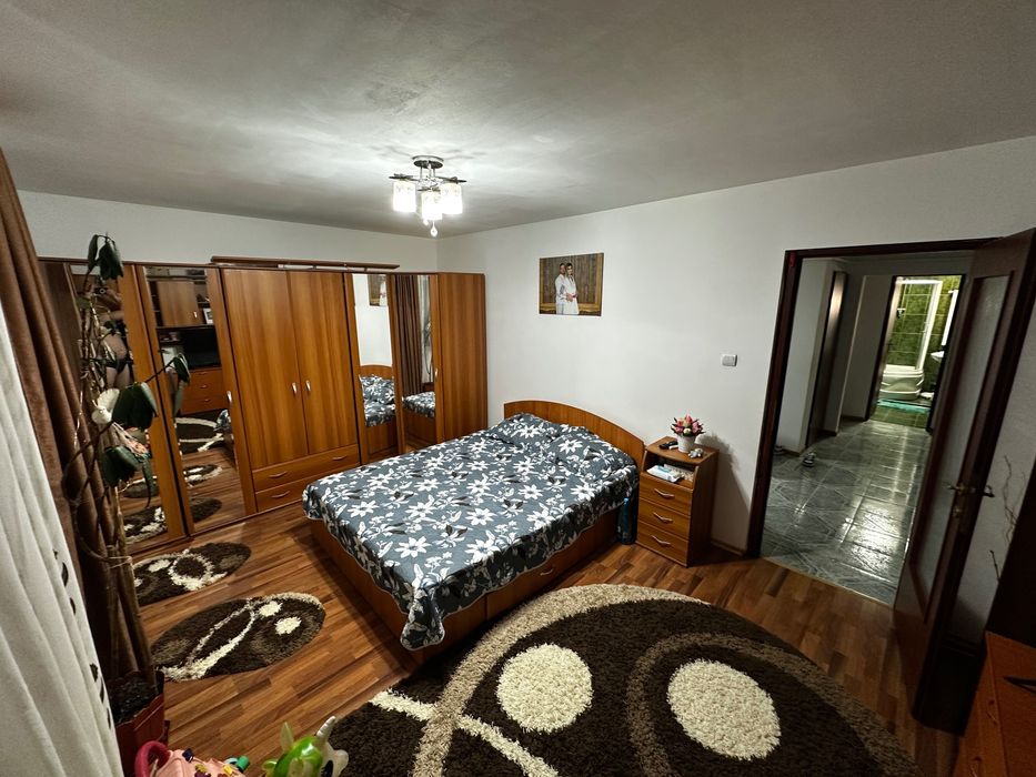 Vând apartament Câmpulung Moldovenesc