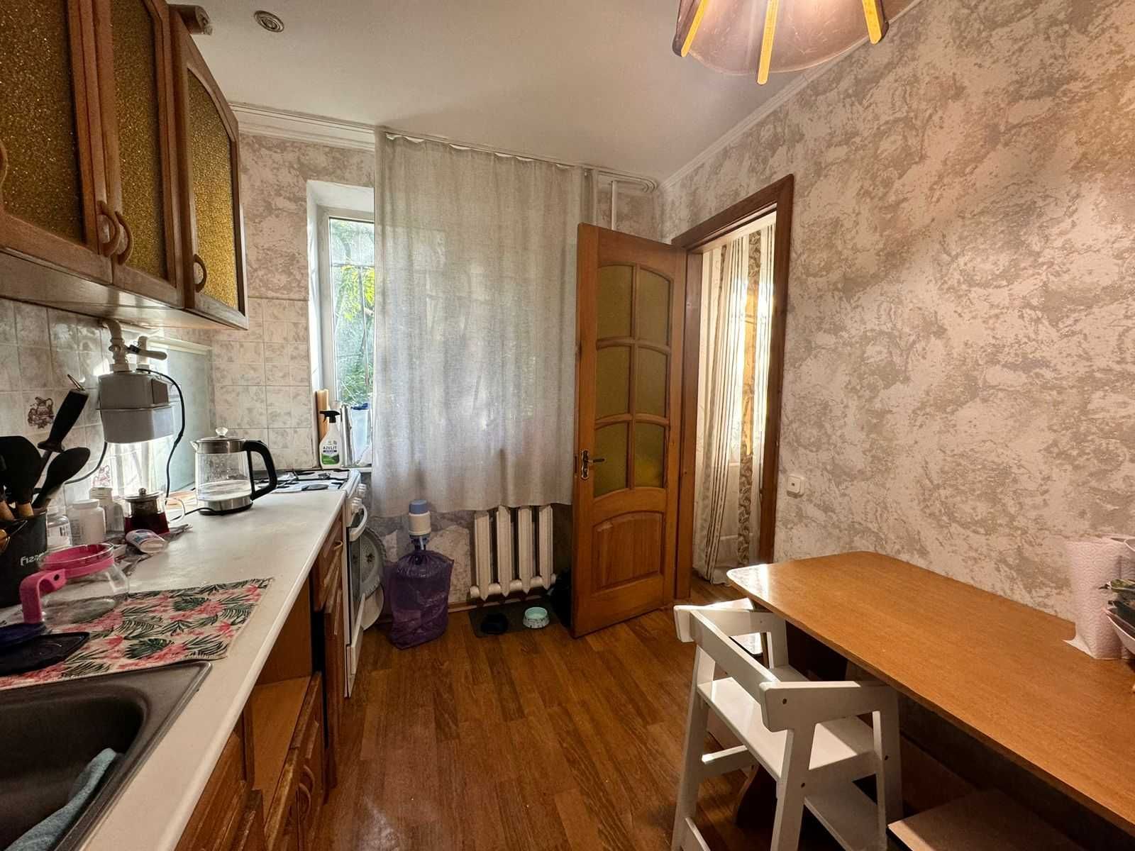 Продаём 3 комн. кв  по ул. Сатыбалдина 1 - 1 этаж