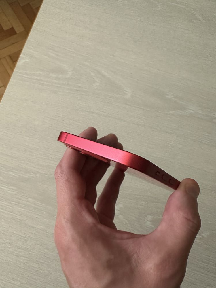 iPhone 12 64gb RED