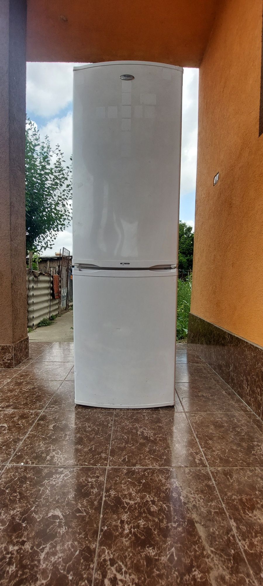 Frighider,Combina frigorifica Whirlpool