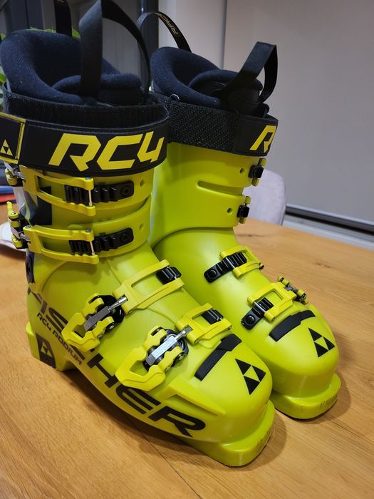 Vând clapari Ficher RC4 Podium