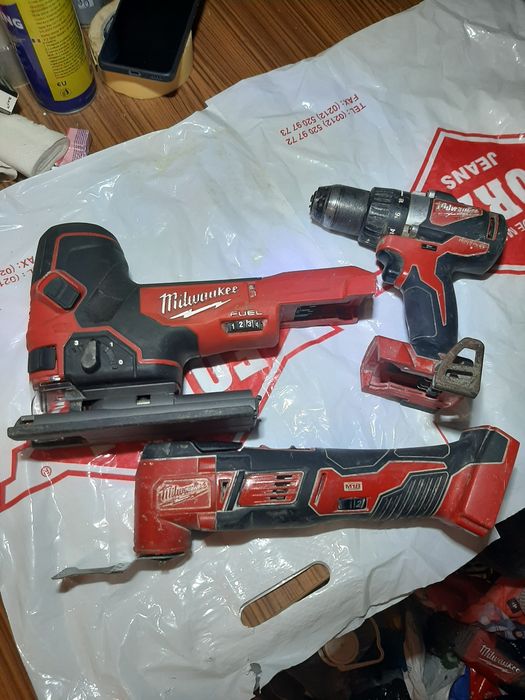 Milwaukee set fil pendula multifunct