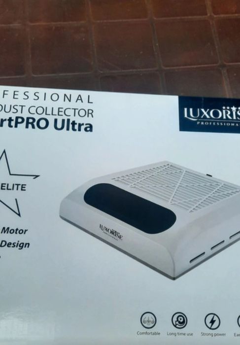 Aspirator unghii