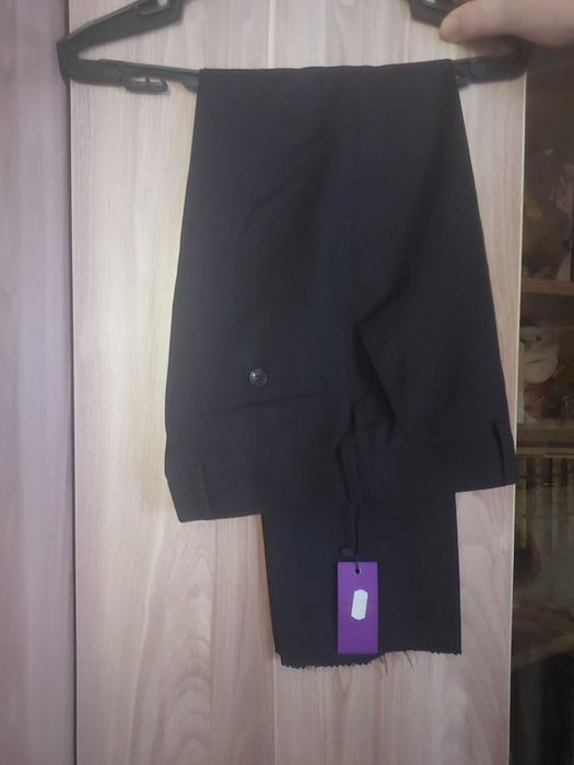 Брюки черные 7-8 лет. Тонкие.Новые.