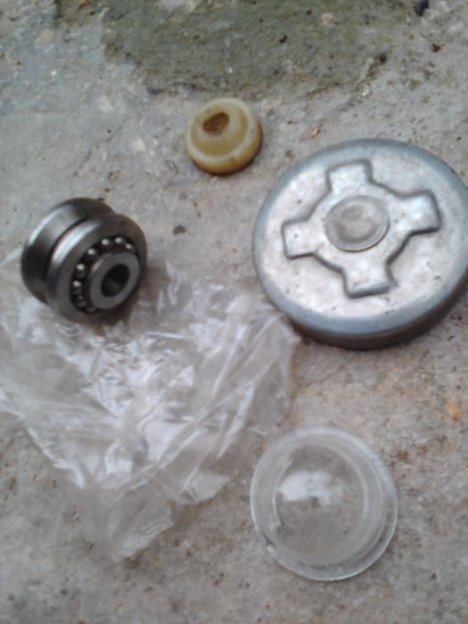 Части за Москвич 408 ,412 нови и втора употреба !