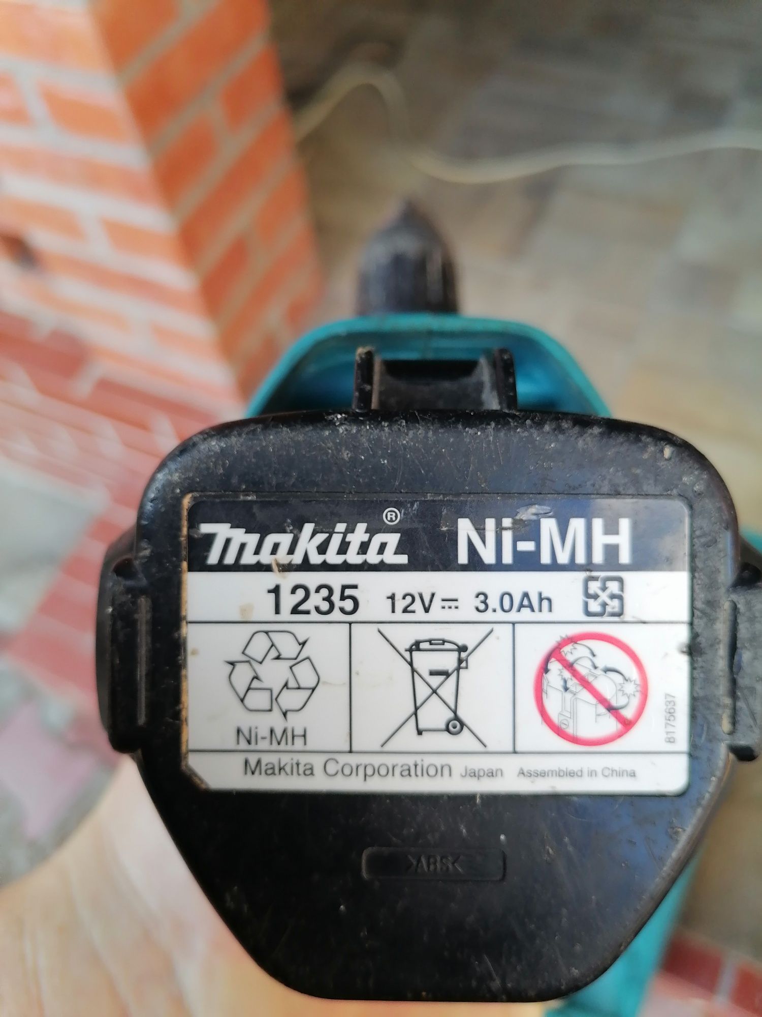 Bormasina Makita în perfectă stare de functionare