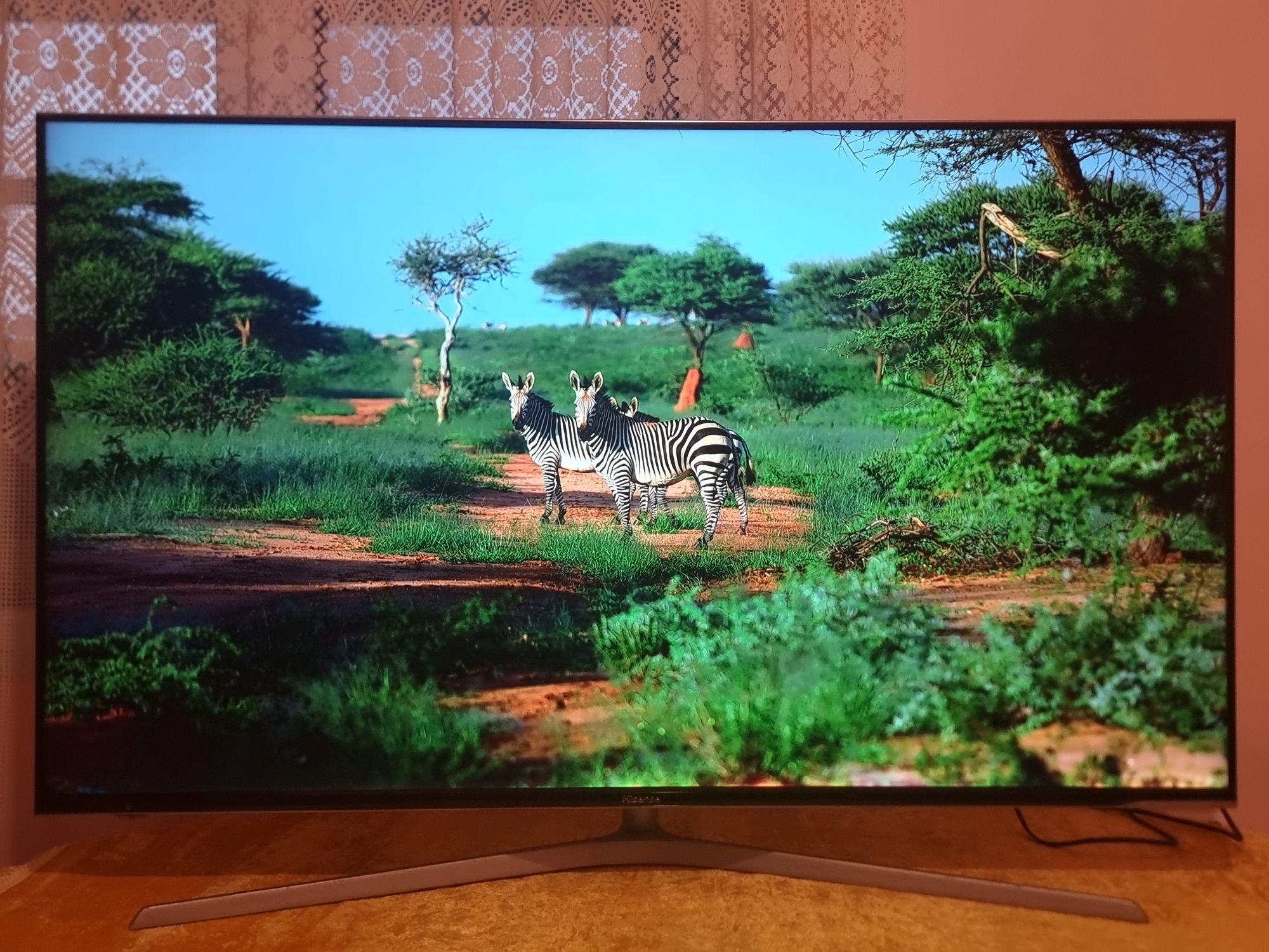 SMART Телевизор/Hisense - 50" - 4K/HDR10/YouTube/Цифрова и Ефирна