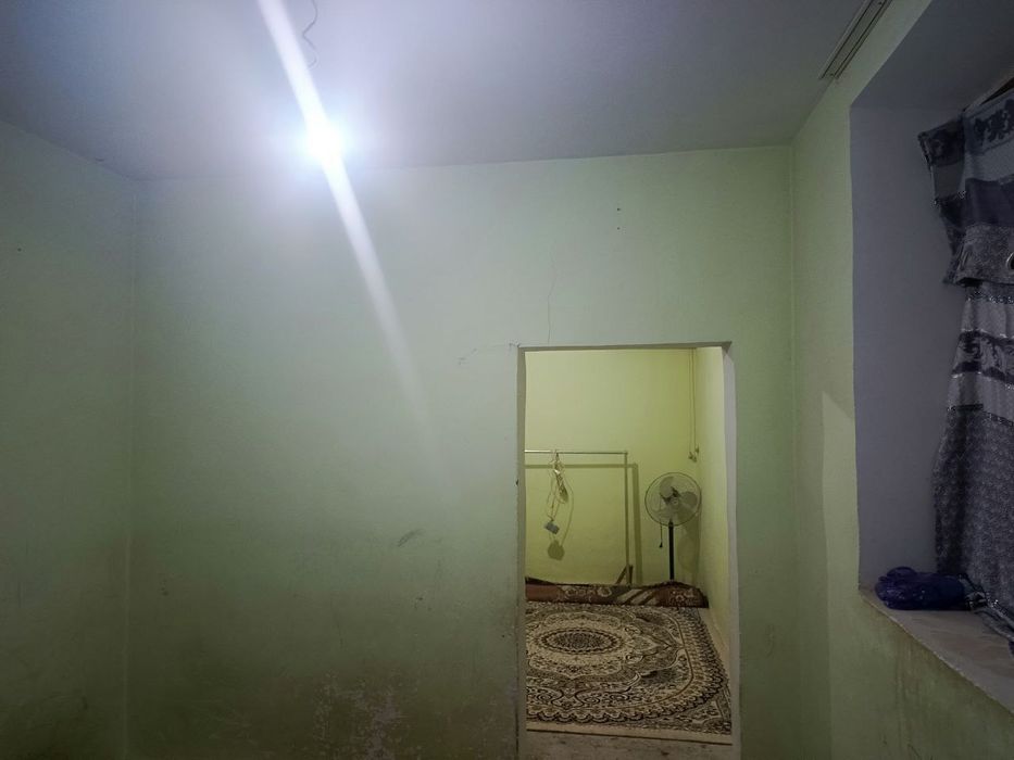 Termiz sh Baynal minal mahallasini tugrisidagi kuchada hovli uy tezda