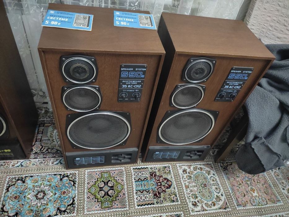 Продам калонки S-90 усилитель