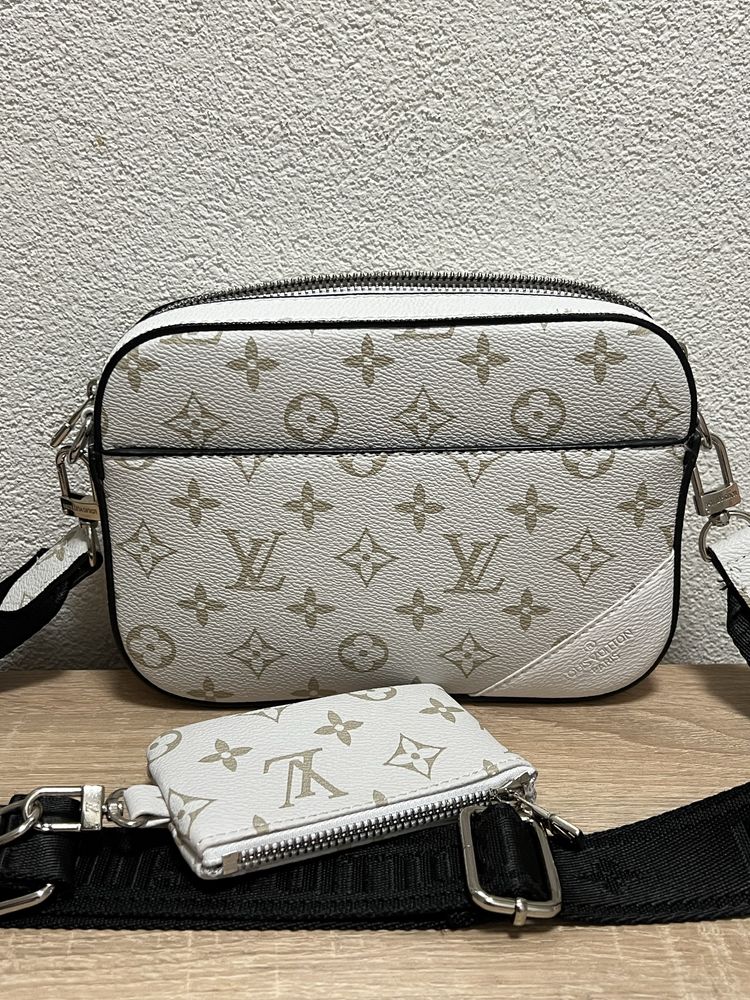 Louis Vuitton чанта