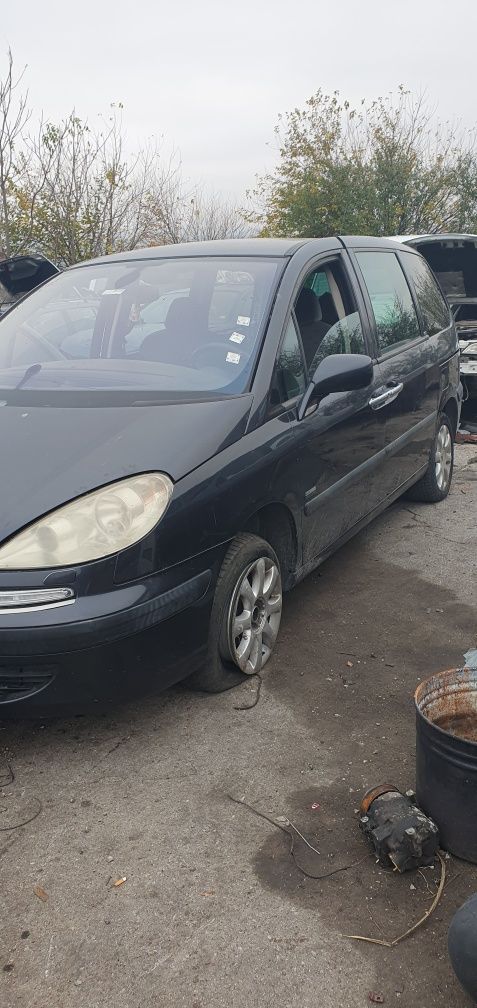 Пежо 807 2.2хди на части Peugeot 807 2.2hdi na chasti