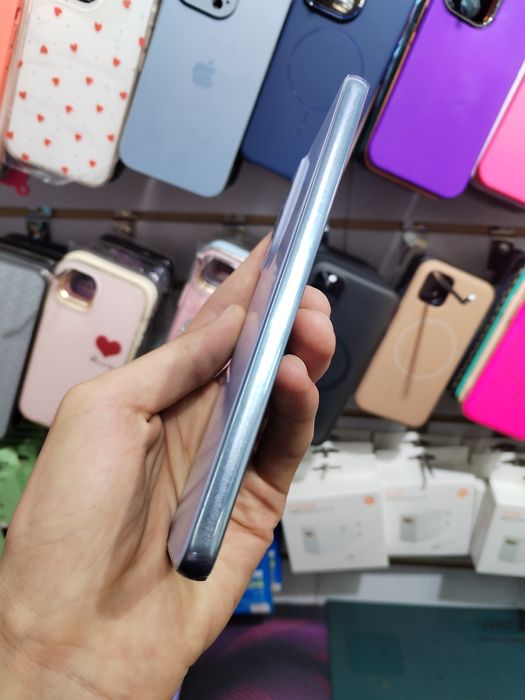 Samsung A53 6/128 ideal