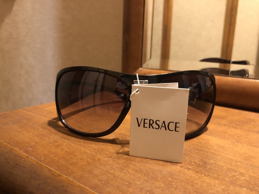 Брендовые Солнцезащитные очки Versace