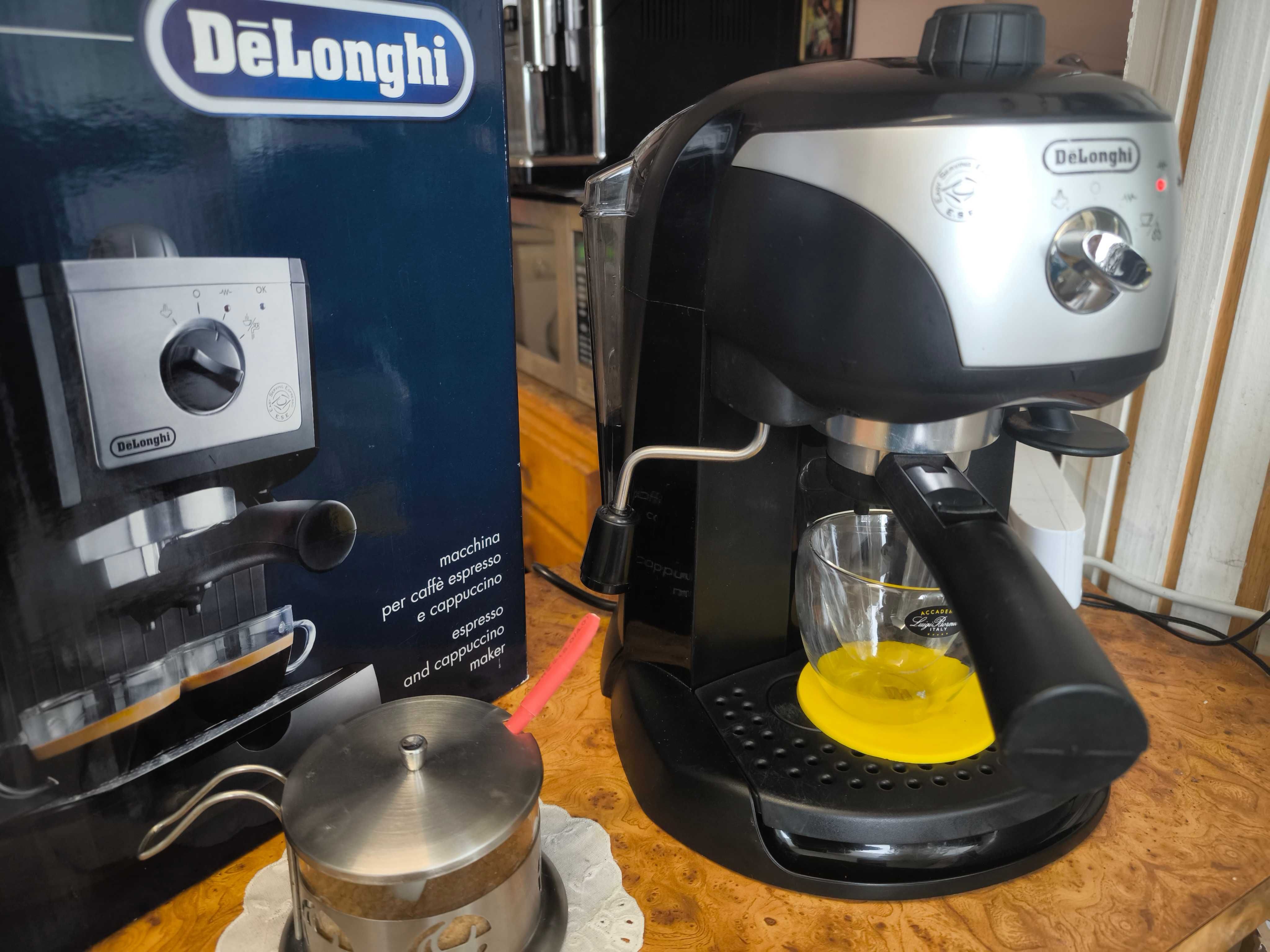 Кафемашина Delonghi EC 220 CD