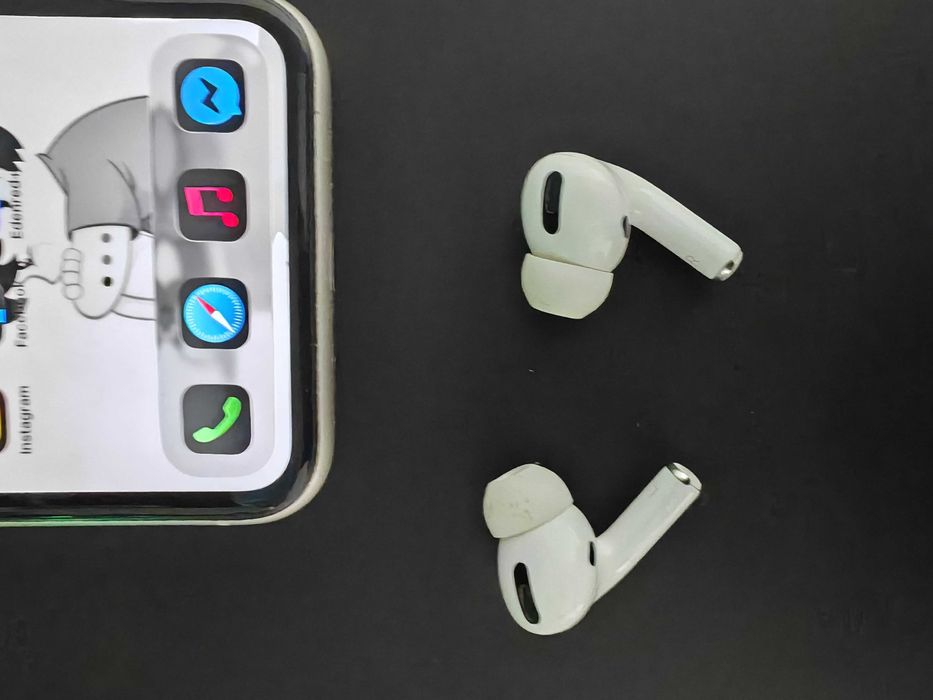 Air pods pro 3 White