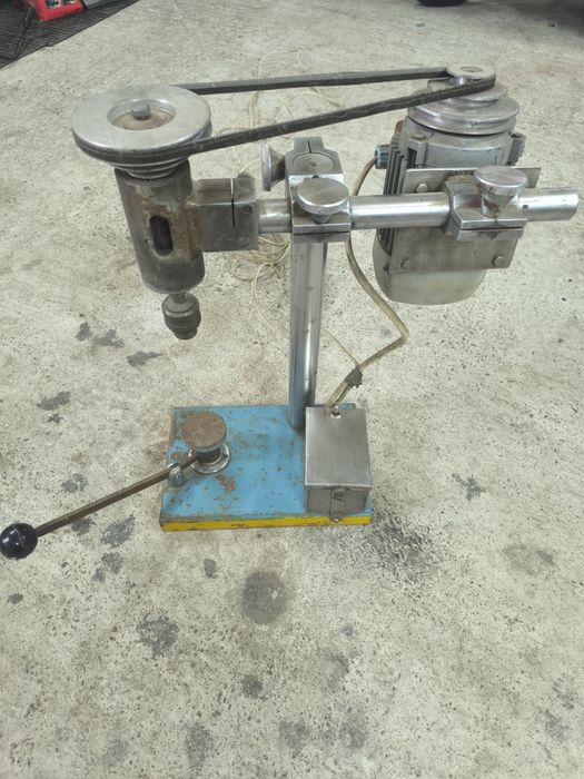 Станок сверлильный