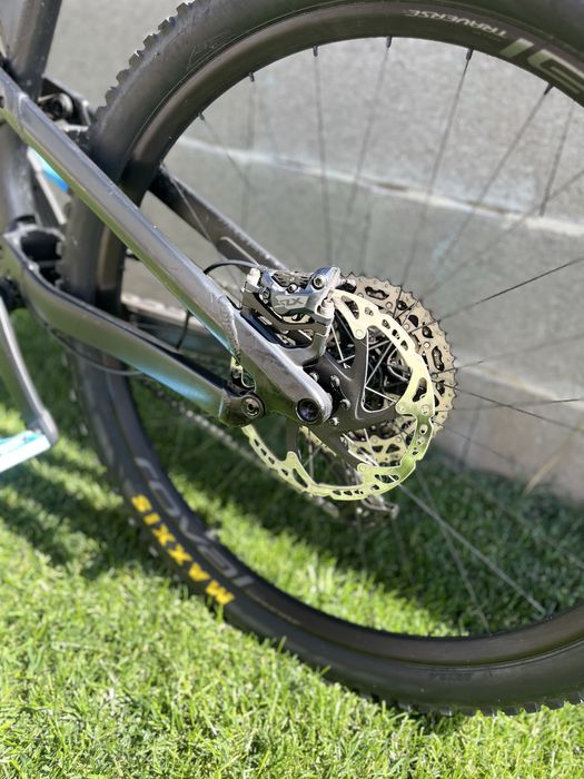 Vand Bicicleta full suspension Canyon spectral
