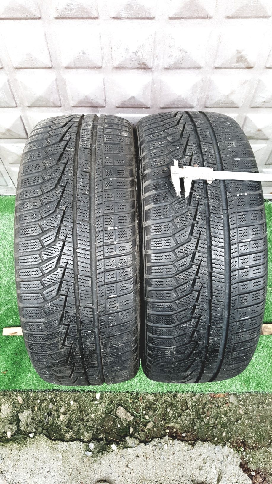 225/55/17,205/50/17,hankook,7-8mm,dot 4515