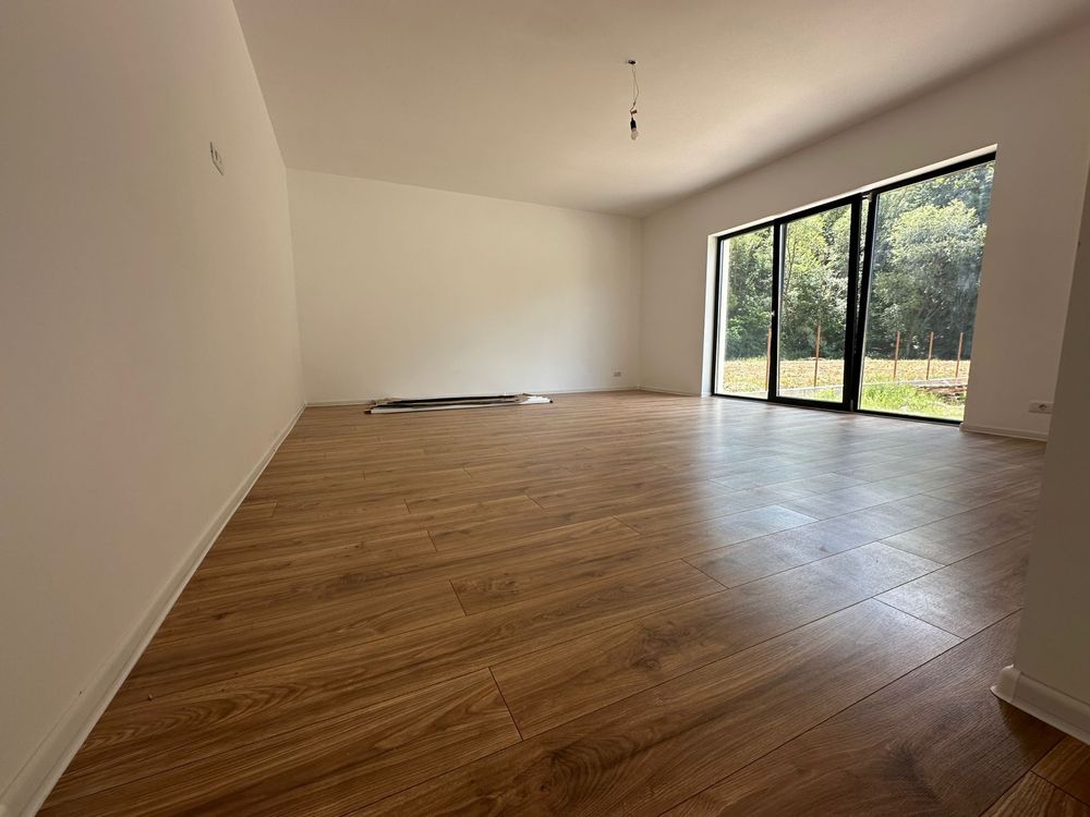 Vand casa Pitesti Bascov